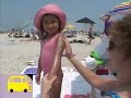 Noggin S Field Trip Elmo S Thinking About The Beach Elmo S World