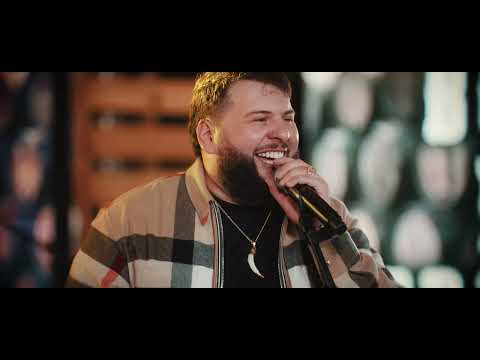 Los Inquietos Del Norte x El Fantasma - Bola de Borrachos (En Vivo)