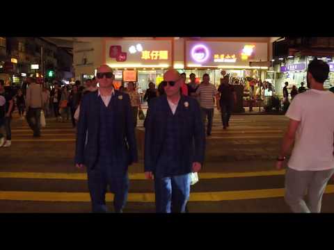 Purwien und Kowa - Passenger (left traffic in Hongkong)