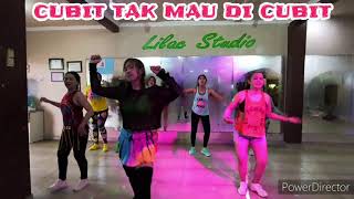 Download lagu CUBIT TAK MAU DI CUBIT by LALA BUNGA | ZUMBA | SENAM KREASI | DANGDUT | ZUMBA | JOGED | LILAC mp3 Download lagu CUBIT TAK MAU DI CUBIT by LALA BUNGA | ZUMBA | SENAM KREASI | DANGDUT | ZUMBA | JOGED | LILAC mp3