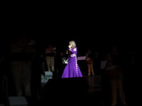 Vikki Carr Total Live