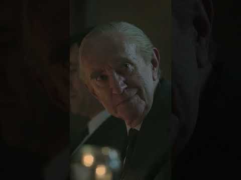 Better Death Than Dishonor #TheCrown #QueenElizabeth