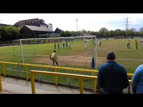 Ronnie Winn Scores Canvey Island Reserves' First Goal Against Thurrock Reserves