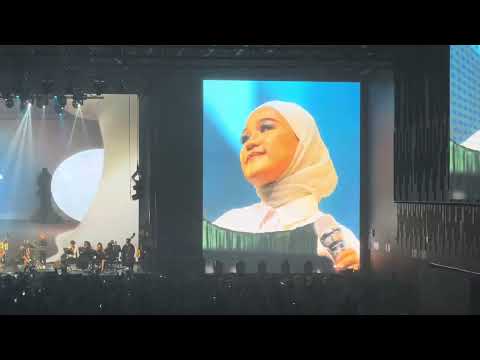 Berdua Saja - Parade Hujan x Ernie Zakri (Senandung Malam Unplugged 2023 Live in Mega Star Arena KL)