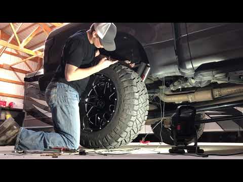 Installing Rough Country Wheel Well Liners