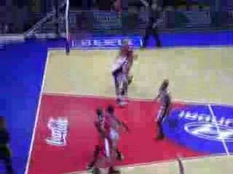 10 26-10-07 Luik-BCO - Van Rossom the BOOOOOOOOOOOMBA.mpg