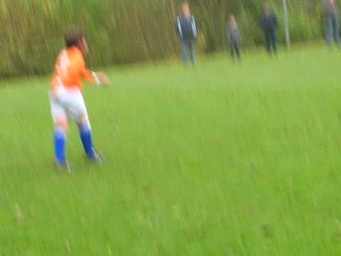 DOSKampen E3 - CSV'28    16 - 0  MET HET 100E DOELPUNT