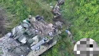 [問卦] 烏軍為了救隊友有斷腿