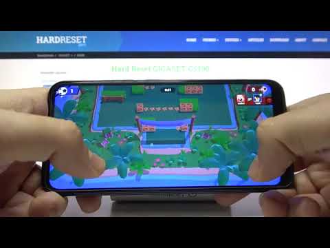 Playing the Game Brawl Stars on Gigaset GS190
