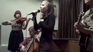 Sarah Elizabeth Foster performing in Astoria, Queens - first song