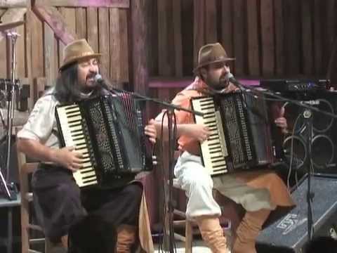 De Alma Serrana video
