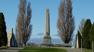 preview picture of video 'fantastic view from Hobart Cenotaph'