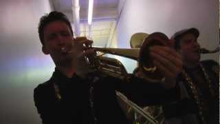 Mardi gras with the Heavyweights Brass Band