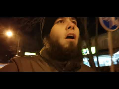 Nyt kiikuttsmassa bengalintiikerit postilaatikkoon