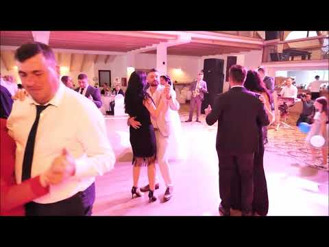 Formatia Elegant Brasov - Colaj Ce nas, ce nasa (Nunta Restaurant Cheile Gradistei)