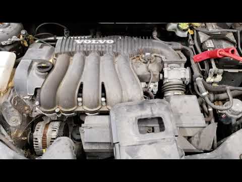18E0598 - 2008 Volvo S40 - 2.4L