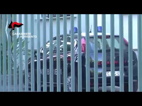 I Carabinieri sequestrano una santabarbara
