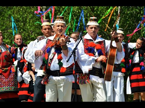 Traditions in Maramures, Transylvania  - Tanjaua Hotenarilor