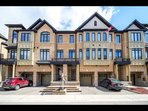 Ajax Real Estate - 5 Quarrie Lane