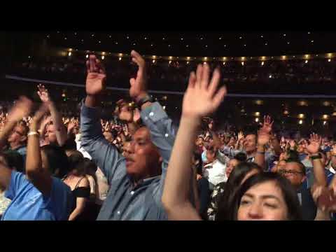 Miel San Marcos - Viento Recio - Los Muros Caerán - Microsoft Theater
