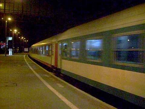 Ciekawy ostatni wagon i ET22 1132 z IR Mamry z Olsztyna