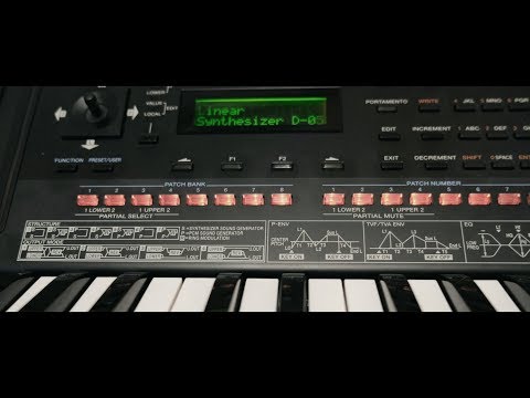 Roland D-05 demo