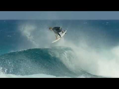 John John Florence show some airs