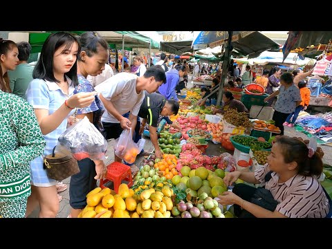 Cambodian Food Market Tour @Boeng Trabek Plaza - People Daily Activities & Food Market Show
