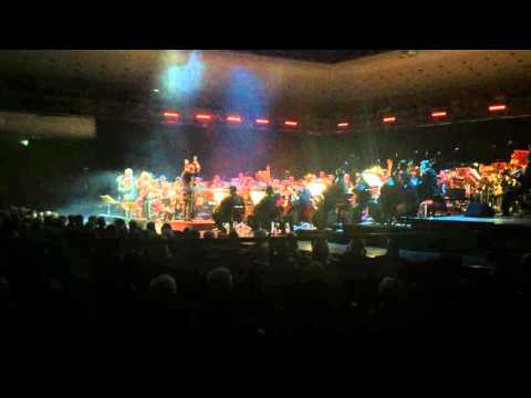 Love will tear us apart - Magnus Carlson, Helen Sjöholm & Hans Ek