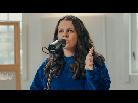 Empty Words // Lindy Cofer // New Song Cafe