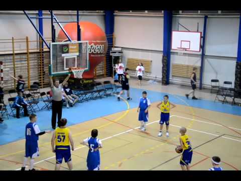 UKS BASKET 47 BIAŁYSTOK - BC HITO KOHTLA- JARVE  -Turniej 5 Narodów rocz.2000 Białystok 2012