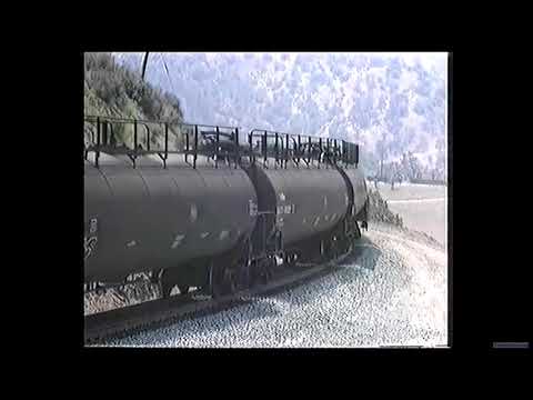 Classic Railroad Series 1151 - Ten SDs at Run Eight. Oil Cans in 1994 on Tehachapi. Part 2.