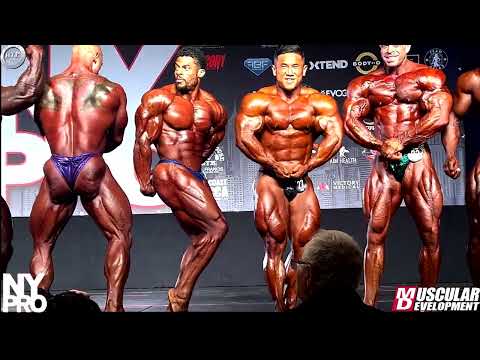 212 Posedown at the 2023 NY Pro