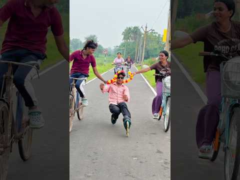 😤🤣 #skating #road #cycle #girl #funny #reaction #youtubeshorts #viralshorts #shortsvideo #shorts