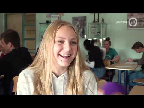 Spanning stijgt voor Chantal, is ze de beste lerares geschiedenis van Nederland?