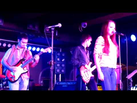 Martin Roth and Alex Bartlett -- Off The World(Radio Edit) Remix by FLY MIX.mp4