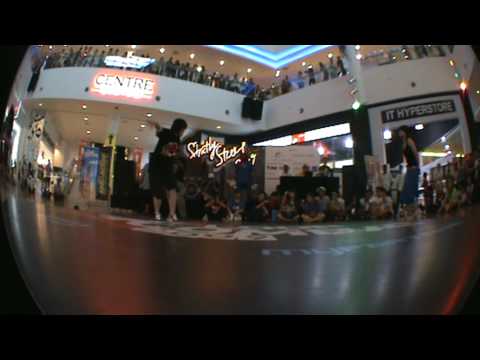Floor Combat 2009 Bgirl - Battle 3 - Ally Vs Nikki