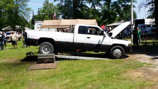 preview picture of video 'NADM Thunder in Muncie 2014 truck blowing up'