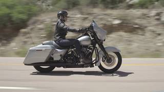 2019 FLHXS Street Glide Special
