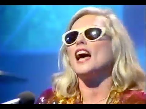 Deborah Harry Does Not Like Interviews (2009)