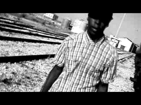 Staff Estraga - Bom de Toque [VIDEO OFICIAL]