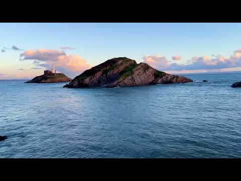 Relaxing Beach Sounds with Mumbles Lighthouse and Mountains