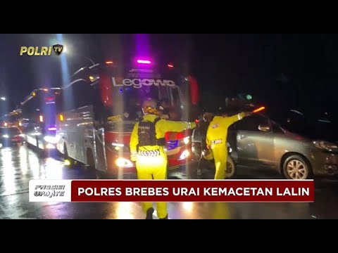 PRESISI UPDATE: WAKAPOLRES BREBES PIMPIN PENGURAIAN KEPADATAN AKIBAT BANJIR 04/04/2025 (18.00)