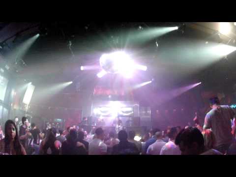Coldharbour Night 2012 - Arnej behind the decks 3/