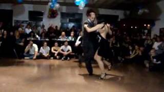 Daniel Nacucchio y Cristina Sosa en El Abrazo 3/4