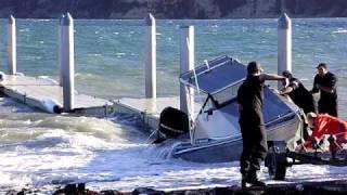 preview picture of video 'Gulf Harbour  Boat Ramp - Dangerous'