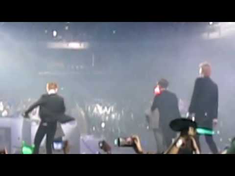 170302 - OneKinManila - B.A.P. - Skydive