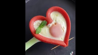 簡単！ソーセージと卵で作るハートのおかず[料理TikTok]
