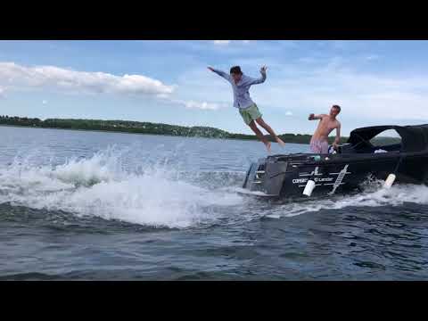 DRGFiseringen I Dronninggårdskolen sidste skoledag 9.X