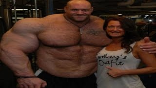 11 Men You Won't Believe Actually Exist!